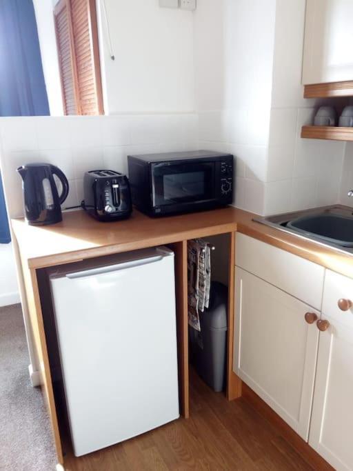 Apartment With Heated Pool & Close To Beach Paignton Buitenkant foto